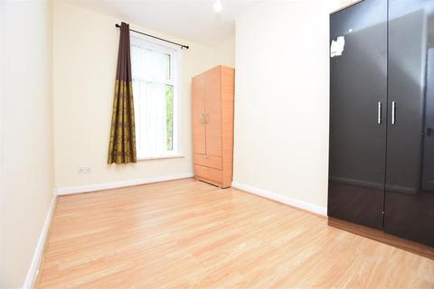 46a Credon Road, London, E13 9BJ