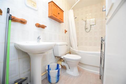 46a Credon Road, London, E13 9BJ