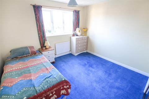 14 Acle Meadows, Newton Aycliffe, DL5 4XD