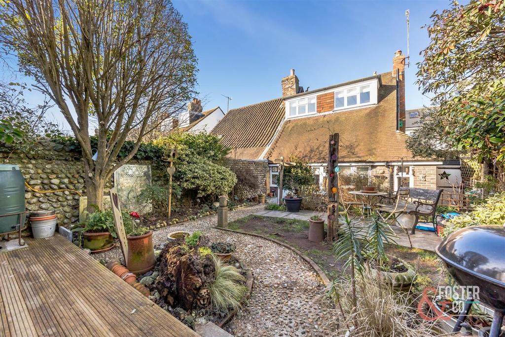 West Street, ShorehamBySea 2 bed house £600,000
