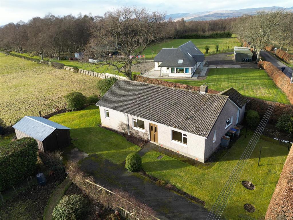 St Davids, Madderty 3 bed house £238,000