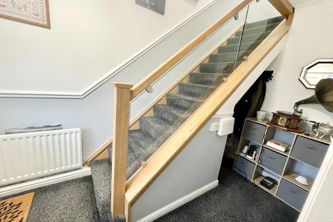 4 Portrush Close, Saltersgill, Middlesbrough, TS4 3HY