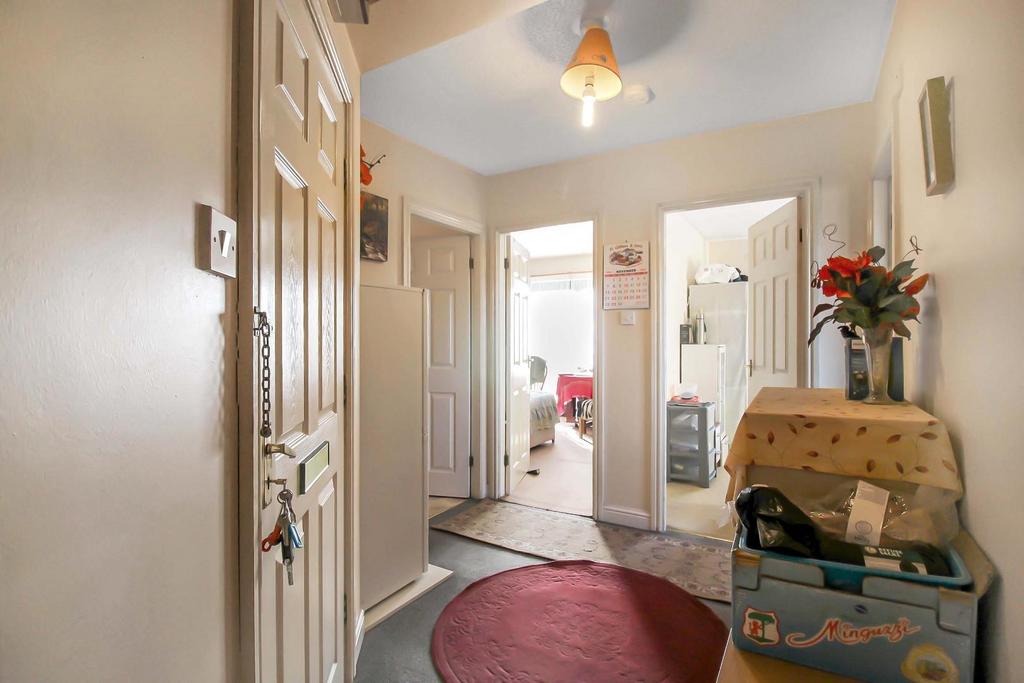 Mill Lane, Boroughbridge, York 2 bed flat £100,000
