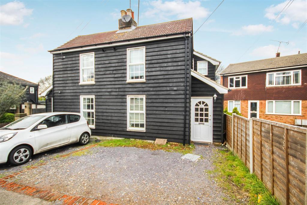 Cromwell Road, Warley, Brentwood 2 bed semidetached house £465,000