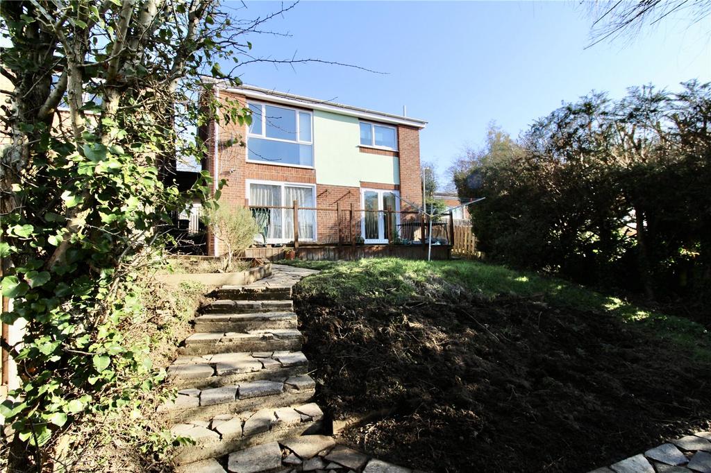 Furness Close, Ipswich, Suffolk, IP2 4 bed detached house £350,000