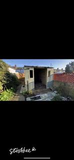 undefined, Castle Road, Grays RM17