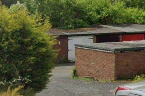 Garage to rent, Steepwood Croft, Birmingham B30