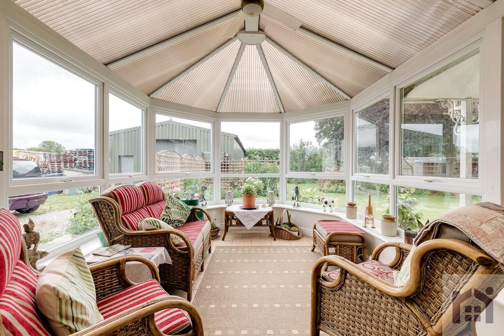 Garden room