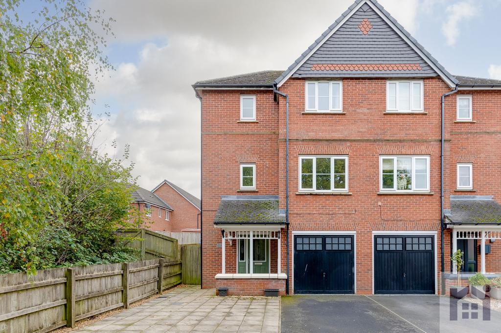 New Street, Eccleston, PR7 5TW 4 bed semidetached house £245,000