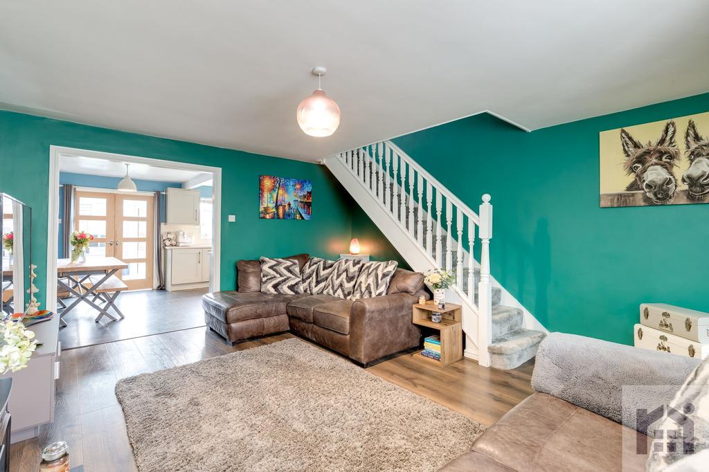 The Green, Eccleston, PR7 5TF 3 bed semidetached house £215,000