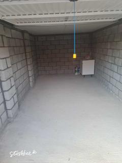 Garage to rent, Somerley Drive, Crawley RH10