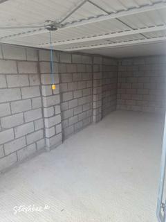 Garage to rent, Somerley Drive, Crawley RH10