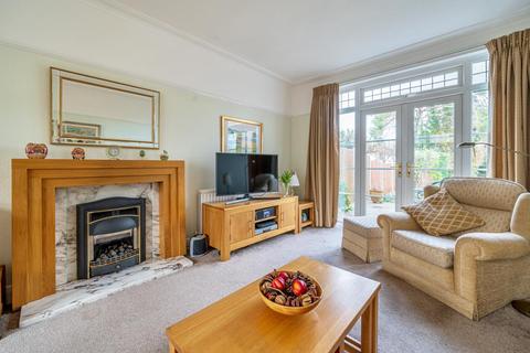 10 Highfield Drive, West Wickham, BR4 9NH