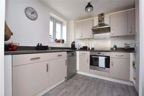 2 bedroom apartment for sale - Whitstable Mews, Leeds