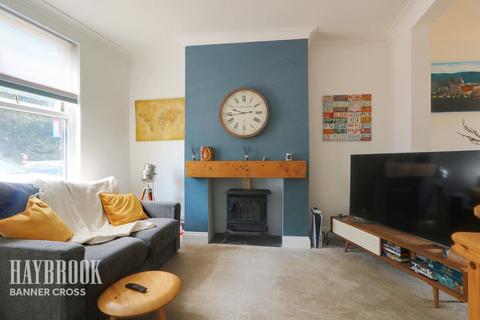 33 Baslow Road, Sheffield, S17 4DL