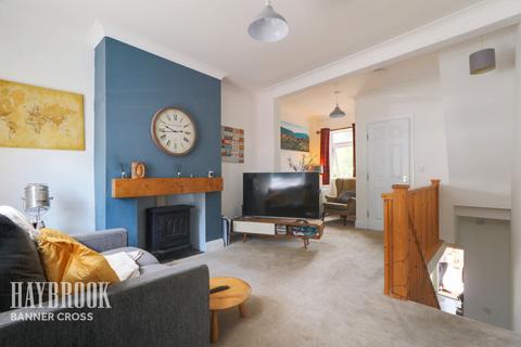 33 Baslow Road, Sheffield, S17 4DL