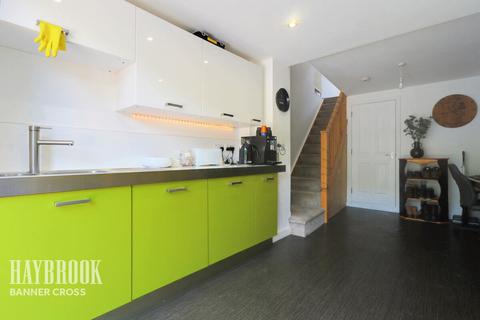 33 Baslow Road, Sheffield, S17 4DL