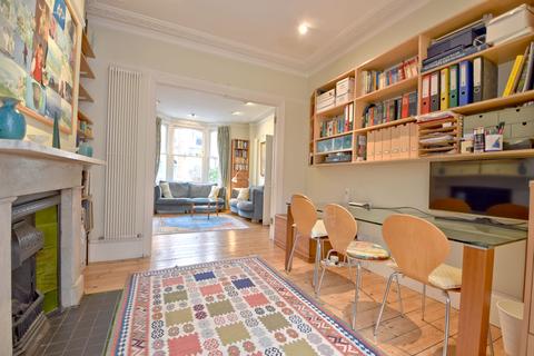 4 bedroom terraced house for sale - Twisden Road, Dartmouth Park, London NW5