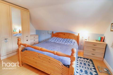 The Green Finger School Road, Grayshott, Hindhead, GU26 6LR