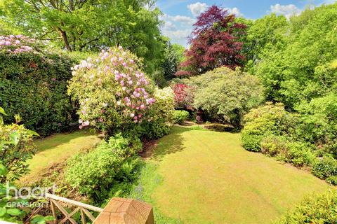 The Green Finger School Road, Grayshott, Hindhead, GU26 6LR