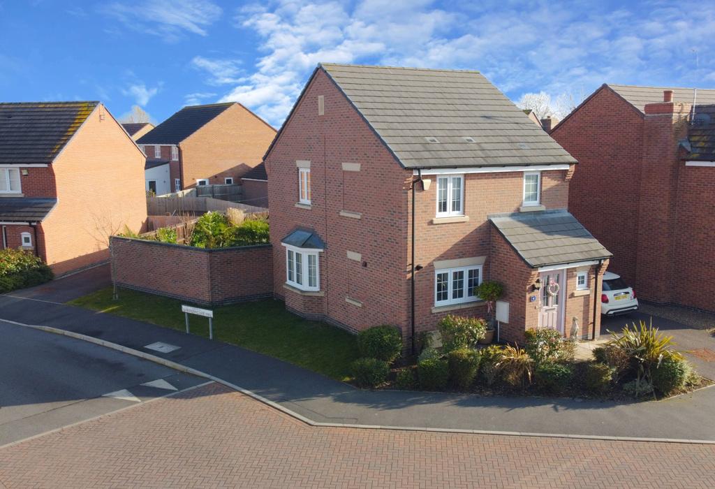 Snow Avenue, Blaby 3 bed detached house £325,000