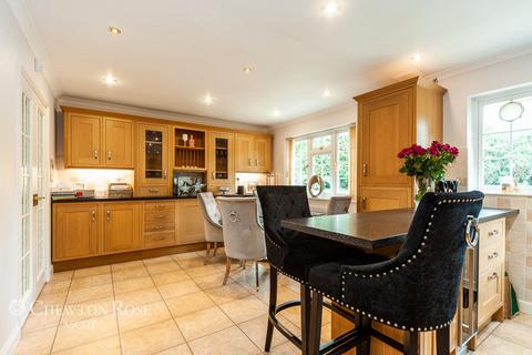 41 Hurstwood, Ascot, SL5 9SP