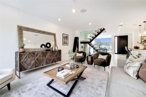 undefined, Gulliver Place, Off Woodside Avenue, London