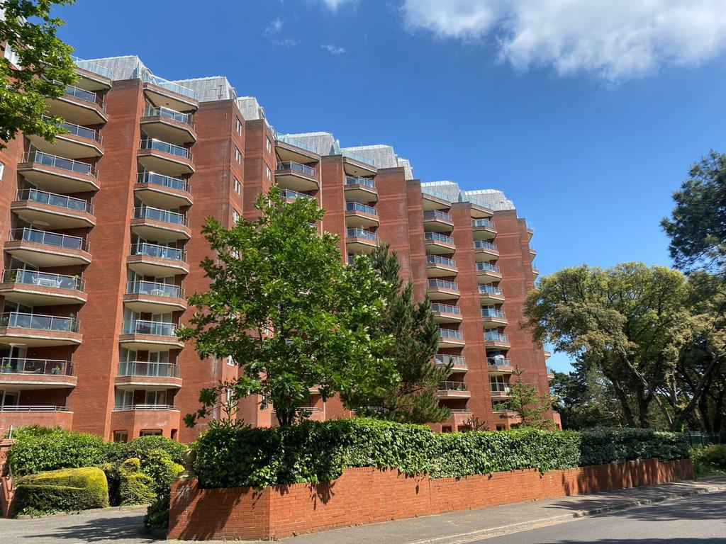 Green Park, Manor Road, Bournemouth, Dorset, BH1 3 bed apartment to