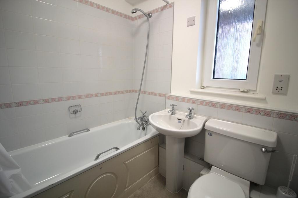 2nd Bathroom
