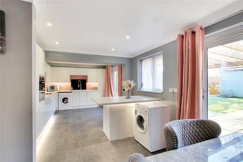 134 Highview, Vigo, Gravesend, DA13 0TQ