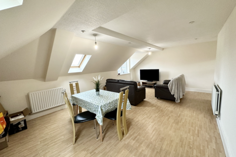 2 bedroom flat to rent, curtis street, SN1