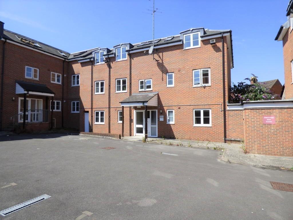 Courtyard Parking