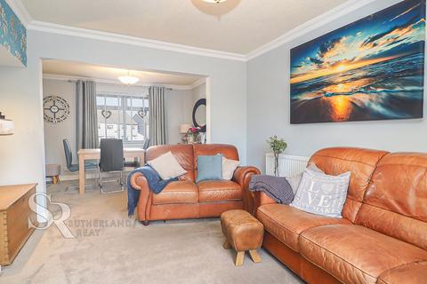 71 Beard Crescent, New Mills, High Peak, SK22 4LJ