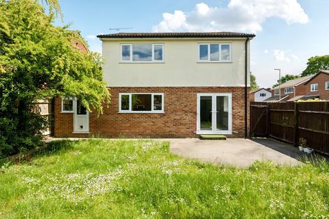 22 Hulles Way, North Baddesley, Southampton, SO52 9NS