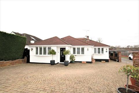 146 Harrow Way, Watford, WD19 5ER