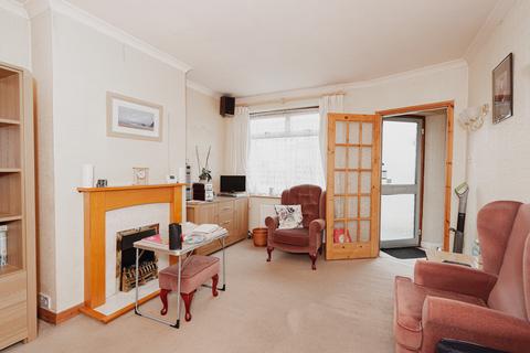 18 Oswald Road, Fetcham, Leatherhead, KT22 9TZ