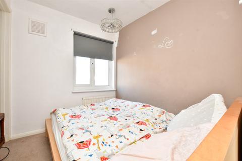 50 Blackthorn Road, Reigate, RH2 7NE