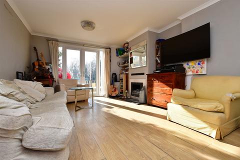 50 Blackthorn Road, Reigate, RH2 7NE