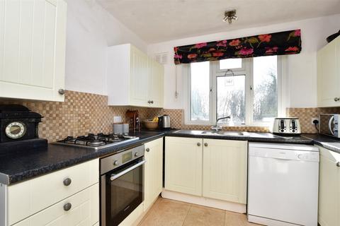 50 Blackthorn Road, Reigate, RH2 7NE