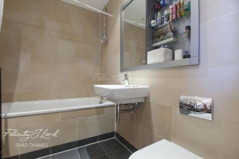 2 bedroom apartment for sale, Axis Court, East Lane, SE16