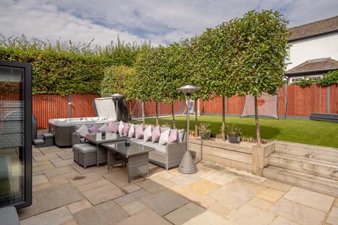 19 Crabtree Lane, Bookham, Leatherhead, KT23 4PG