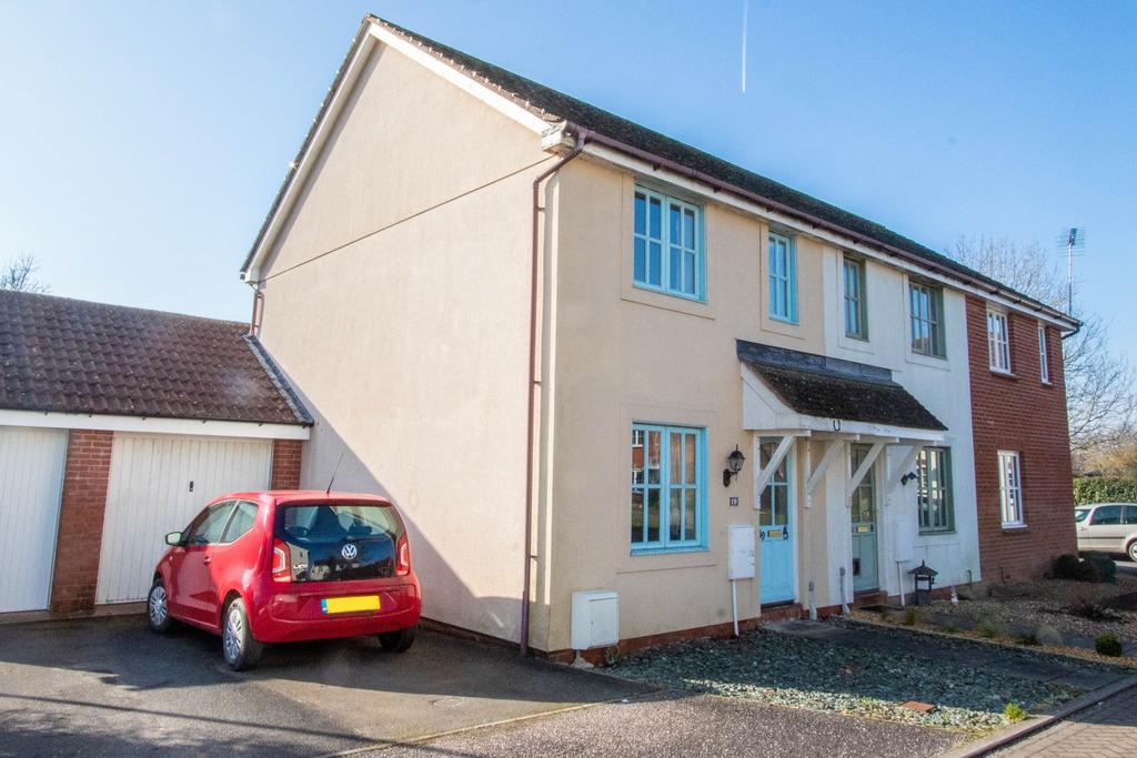 Whiteway Close, Whimple 2 bed end of terrace house £285,000
