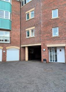 2 bedroom flat to rent - Brennus Place, Chester, CH1