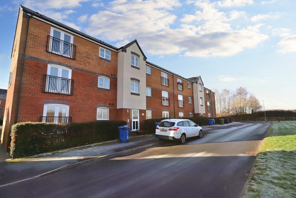 Hobby Way, Heath Hayes, Cannock, WS11... 2 bed flat £135,000