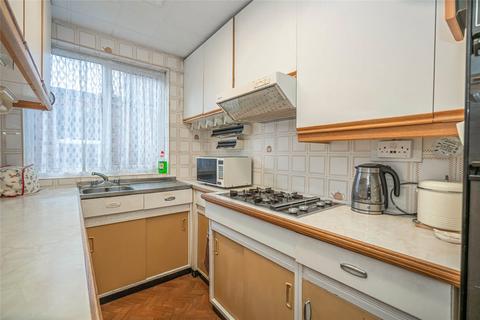 21 Kitchener Road, London, N2 8AS