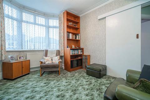 21 Kitchener Road, London, N2 8AS