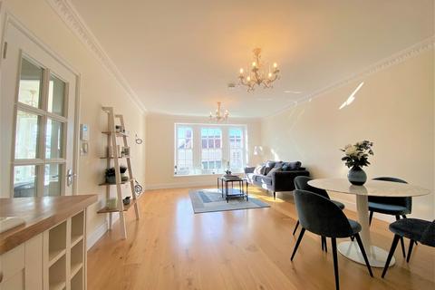 undefined, St Georges Court, High Street, Winchester