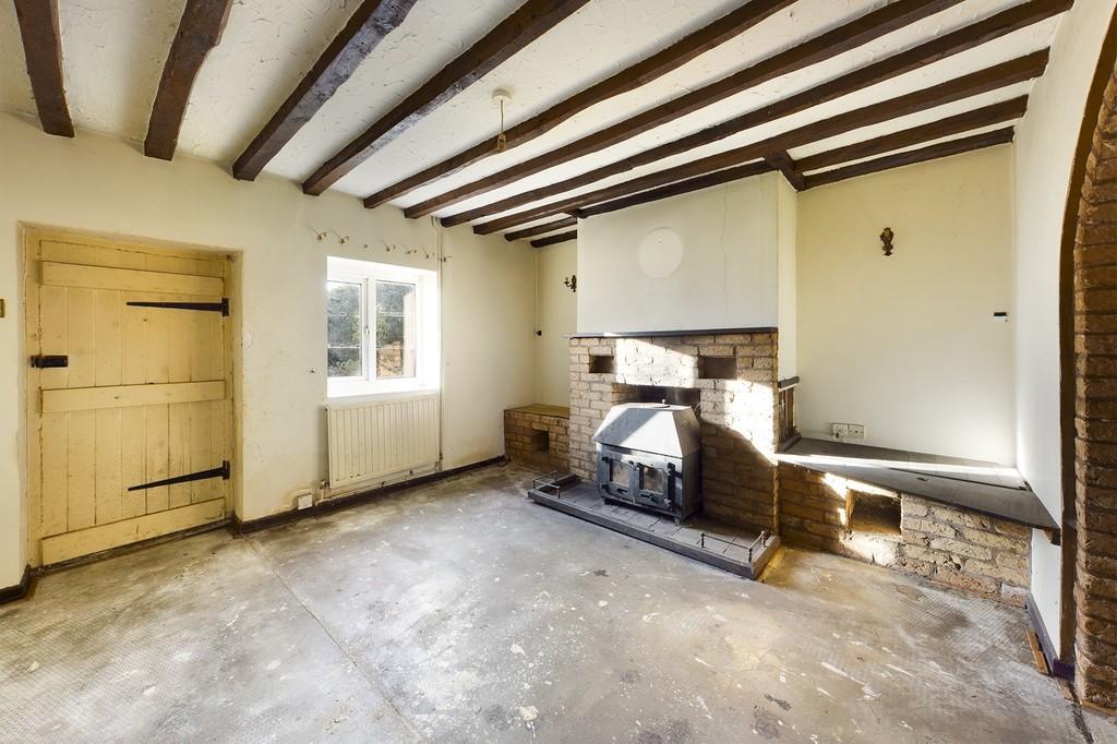 Hillrise Cottage, Croxton 4 bed cottage £350,000