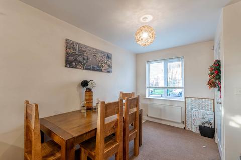 4 bedroom townhouse for sale - Gala Way, Retford