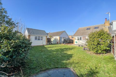 2 bedroom semi-detached bungalow for sale, Cherry Close, Hockley